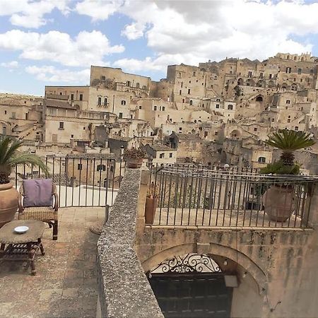 Casa Tudor Art Luxury Rooms Matera Exterior foto