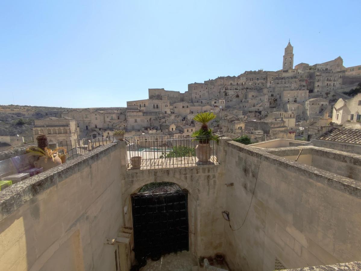 Casa Tudor Art Luxury Rooms Matera Exterior foto
