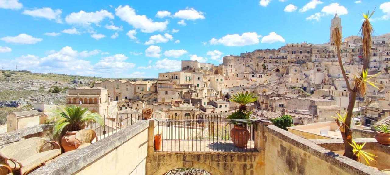 Casa Tudor Art Luxury Rooms Matera Exterior foto