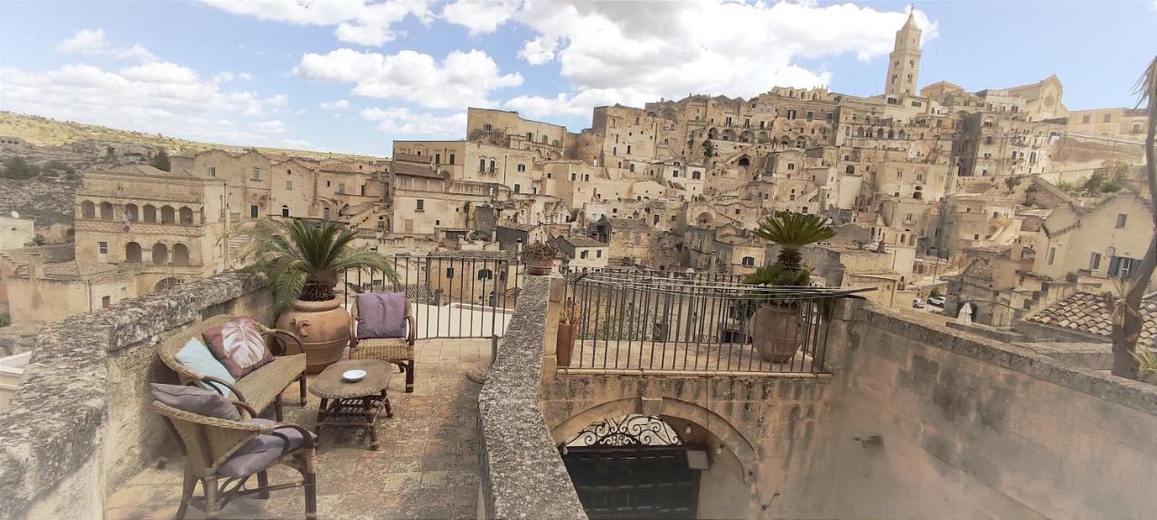 Casa Tudor Art Luxury Rooms Matera Exterior foto