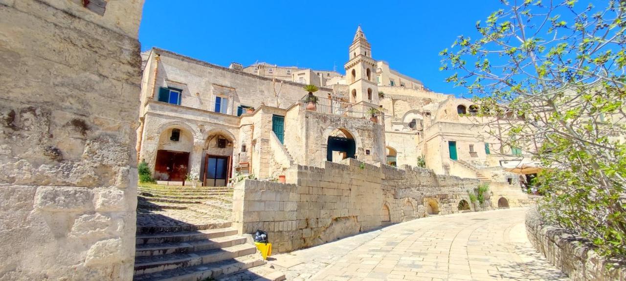 Casa Tudor Art Luxury Rooms Matera Exterior foto