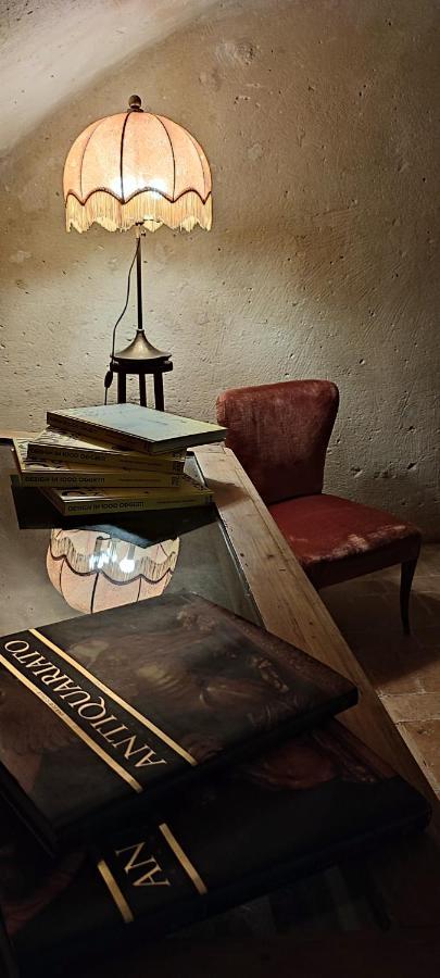 Casa Tudor Art Luxury Rooms Matera Exterior foto