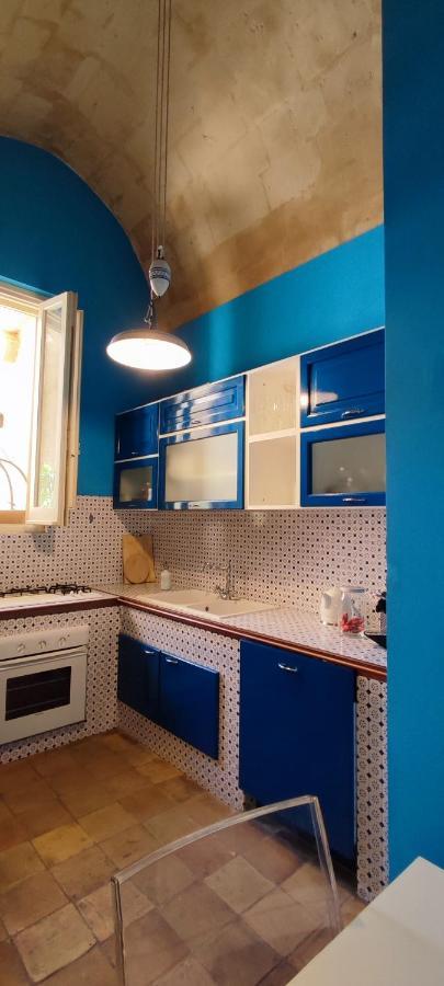 Casa Tudor Art Luxury Rooms Matera Quarto foto