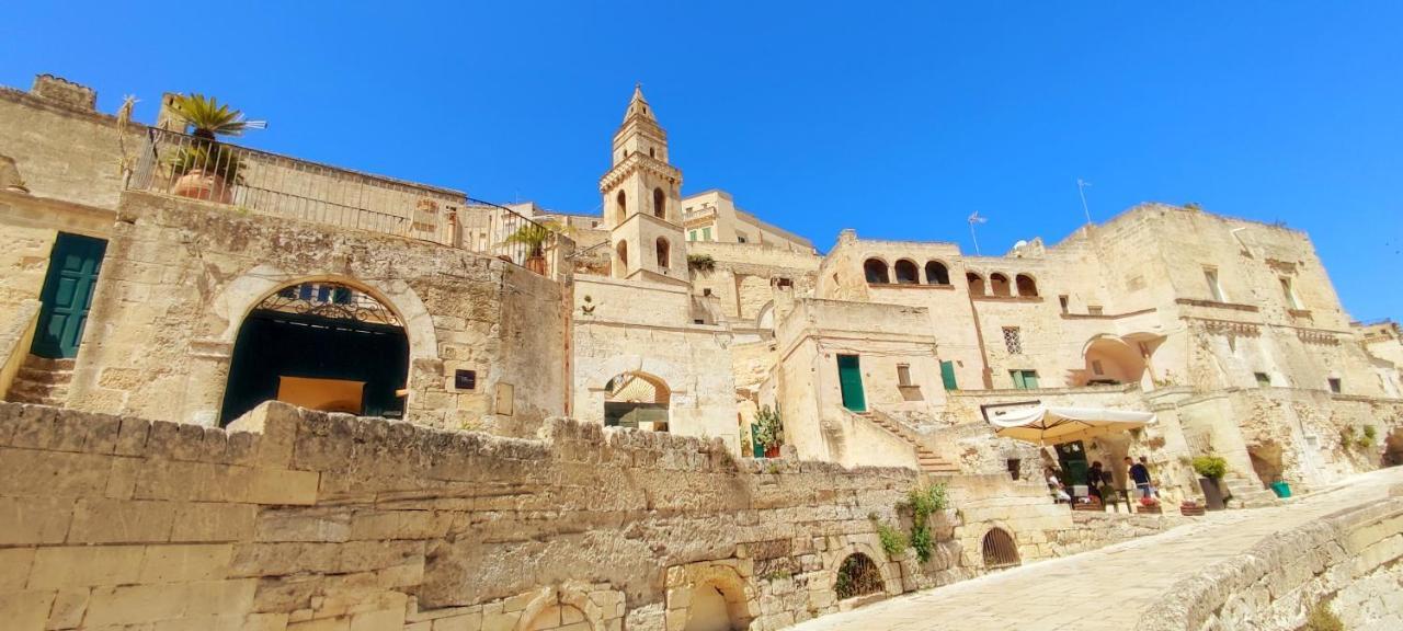 Casa Tudor Art Luxury Rooms Matera Exterior foto